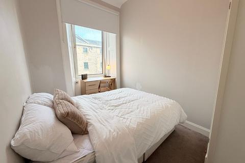 undefined, Great Junction Street, Edinburgh, EH6