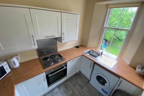 3 bedroom flat to rent, Union Street, Stirling, Stirlingshire, FK8