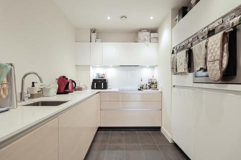 1 bedroom apartment for sale, Peartree Way, Greenwich SE10