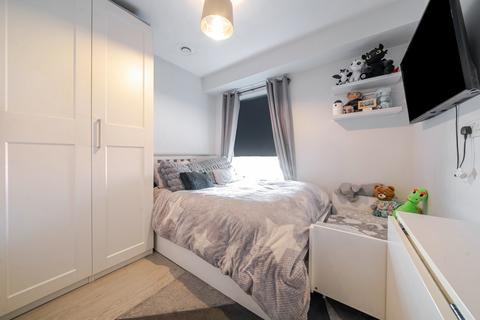 1 bedroom apartment for sale, Windsor Street, Uxbridge