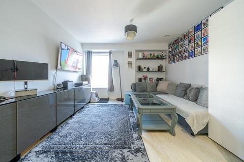 1 bedroom apartment for sale, Windsor Street, Uxbridge