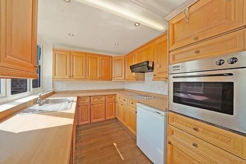 4 bedroom terraced house for sale, Ilford IG3