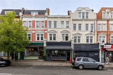159b Arthur Road, London, SW19 8AD