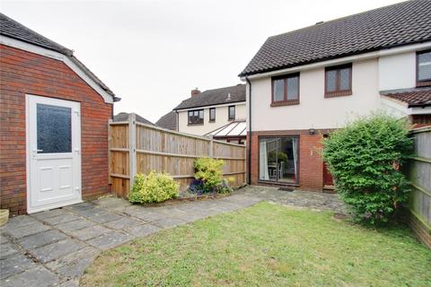6 Cassocks Square, Shepperton, TW17 8JH