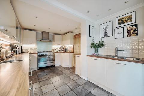 undefined, Spring Cottages, Knowl Hill RG10