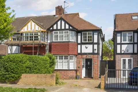 Portland Avenue, New Malden KT3