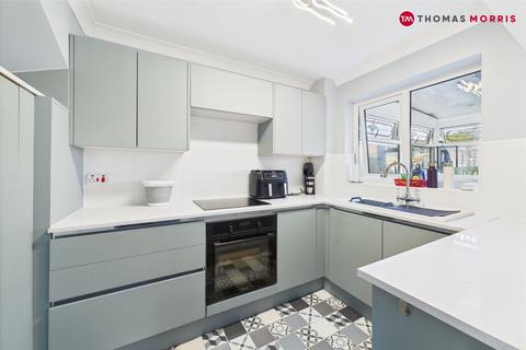 19 Balmoral Drive, Ramsey Forty Foot, Huntingdon, PE26 2YR