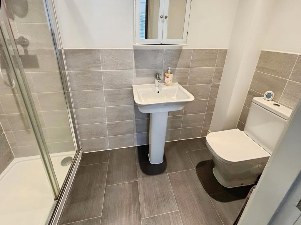 Ensuite