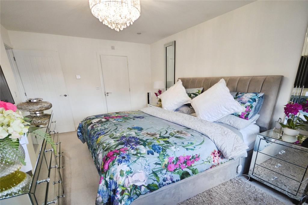 Main Bedroom
