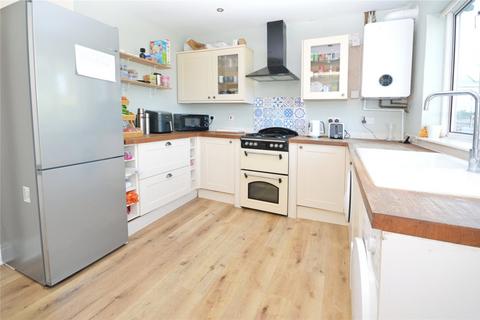 15 Hall Farm Drive, Twickenham, TW2 7PG
