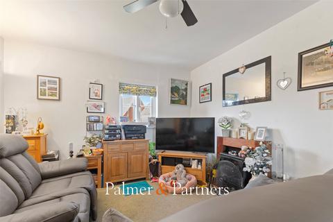 41 Chapman Place, Colchester, CO4 5ZJ