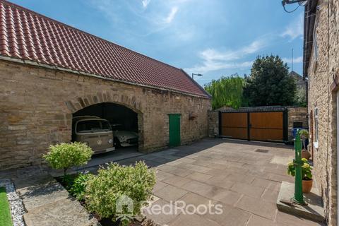 5 Glebe Street, Warmsworth, Doncaster, DN4 9JU