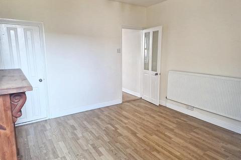 64 Bingham Road, Rochester, ME2 4JJ
