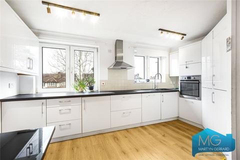 2 bedroom apartment for sale, Farnham Close, London, N20
