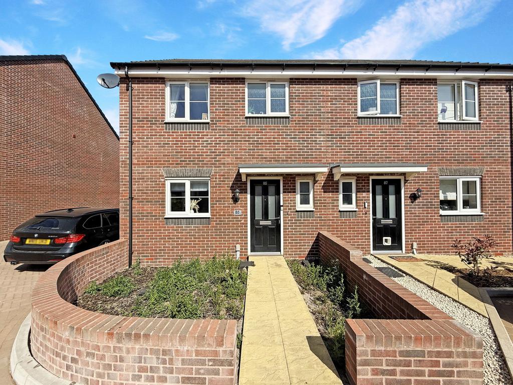 Westbury BA13 3 bed semi-detached house - £275,000