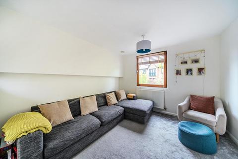 2 bedroom flat for sale, Rope Street, Surrey Quays, London, SE16