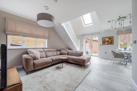 4 bedroom detached house for sale, Banbury,  Oxfordshire,  OX16