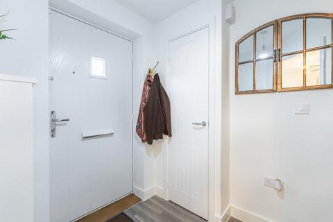 3 bedroom detached house for sale, Brooklime Road, Warwick
