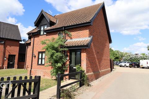2 bedroom semi-detached house to rent, Harts Lane, Norwich