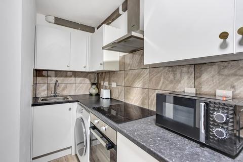 1 bedroom terraced house to rent, Hedley Street, Maidstone ME14