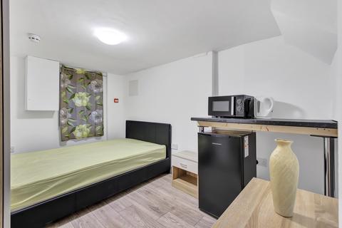 1 bedroom terraced house to rent, Hedley Street, Maidstone ME14