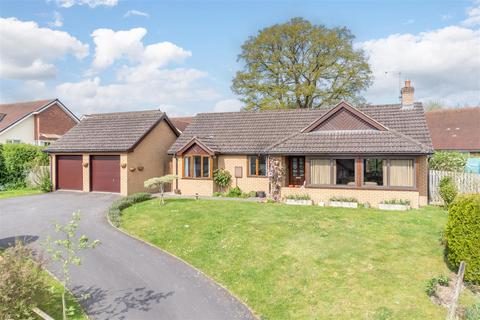 52 Coppice Drive, Craven Arms, SY7 9RQ