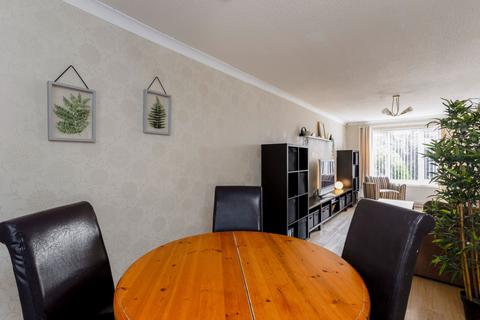 2 Brecks Close, Wigginton, York, YO32 2TW
