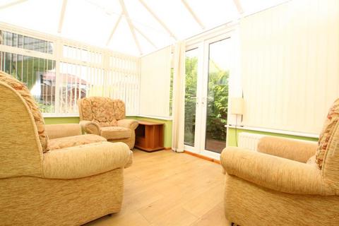 3 bedroom terraced house to rent, Filton Avenue, Bristol BS34