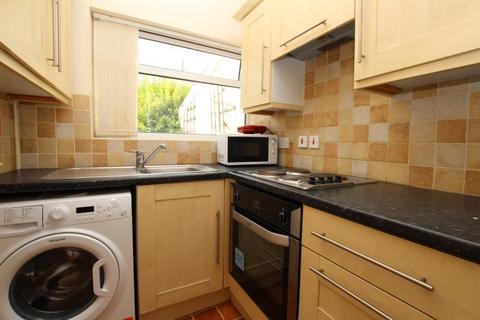 3 bedroom terraced house to rent, Filton Avenue, Bristol BS34