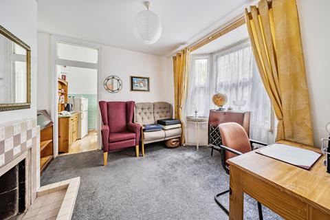2 bedroom apartment for sale, Nelgarde Road, London