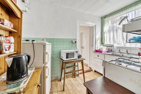 2 bedroom apartment for sale, Nelgarde Road, London