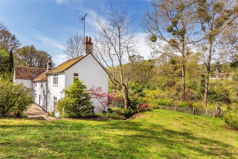 5 bedroom detached house for sale, Laurel Grove, Wrecclesham, Farnham, Surrey, GU10
