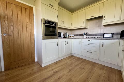 3 bedroom detached bungalow for sale, Heol Bradwen, Four Mile Bridge, LL65