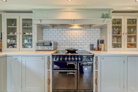 46 Chapel Road, Weston Colville, Cambridge, CB21 5NX
