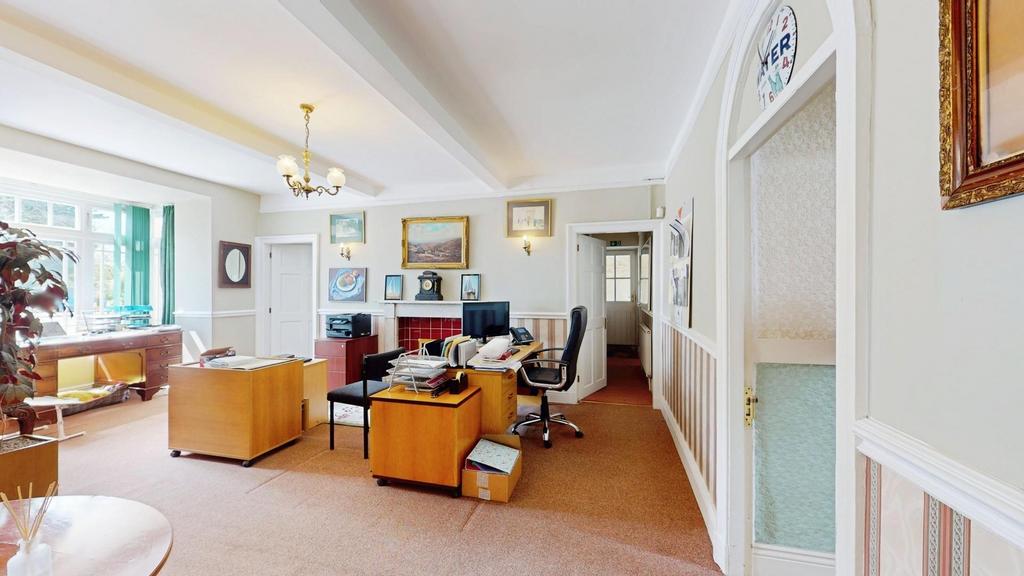 C700a49e-Belgrave-House-05042025 105214.jpg