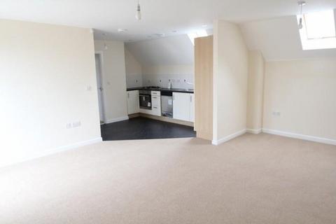 2 bedroom coach house for sale, Longhorn Avenue, Gloucester