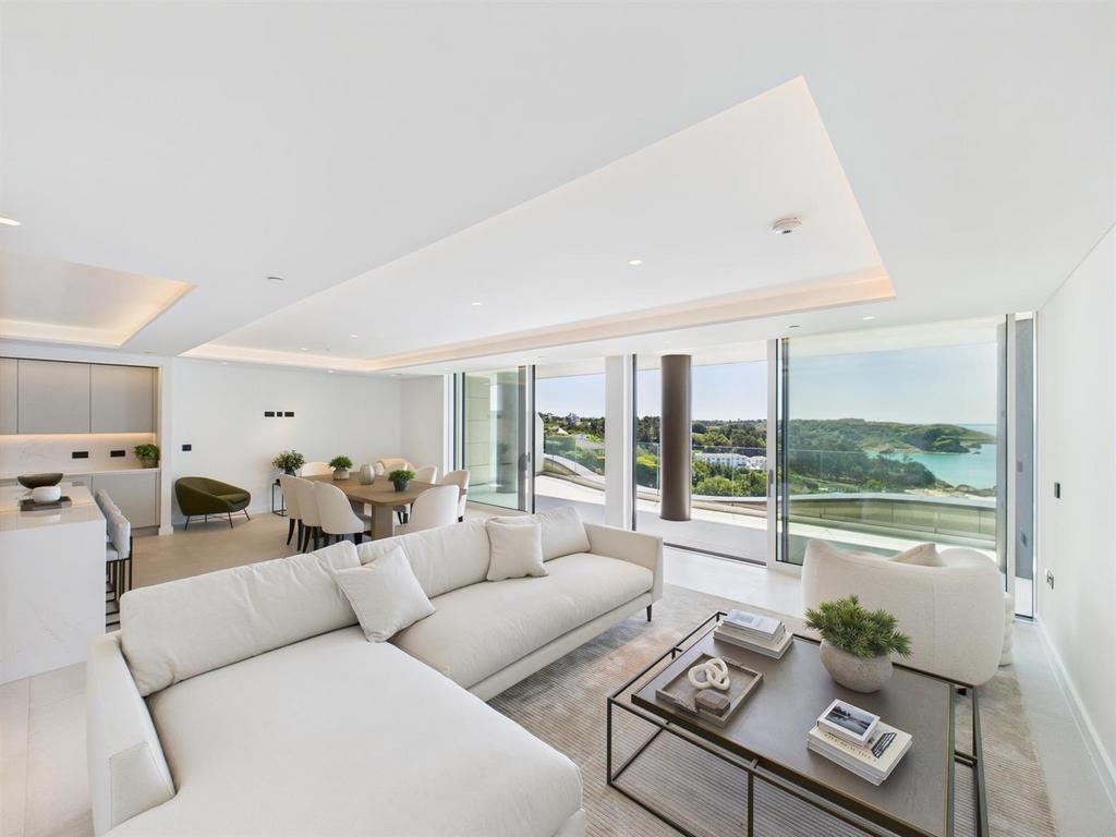 CAM04099 G0-PR0138-STILL003.jpg