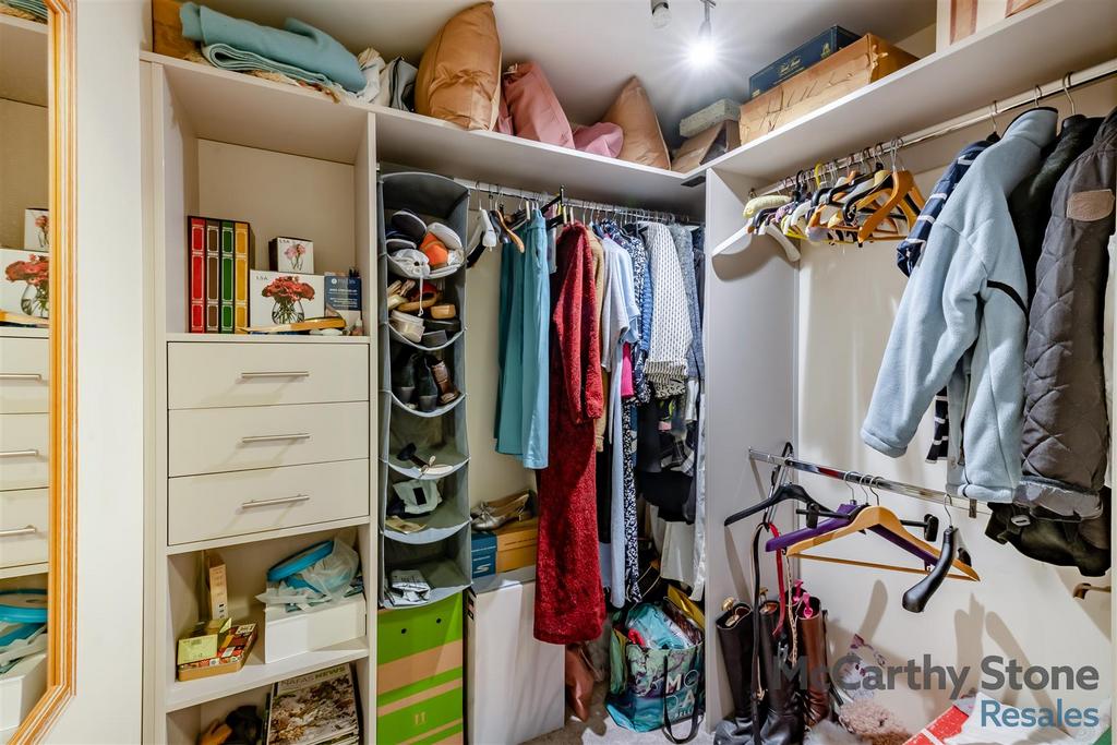 8641374-interior15.jpg