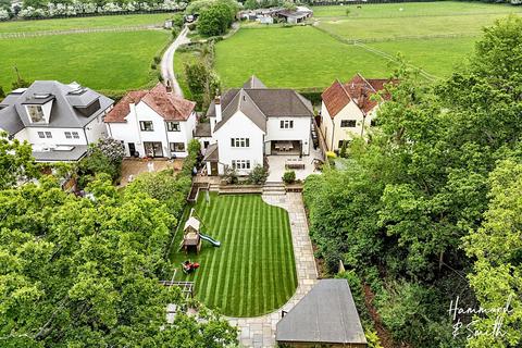 4 bedroom detached house for sale, Forest Glade, Epping CM16
