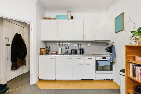 1 bedroom flat for sale, Arbuthnot Road, London SE14