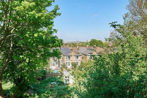 1 bedroom flat for sale, Arbuthnot Road, London SE14