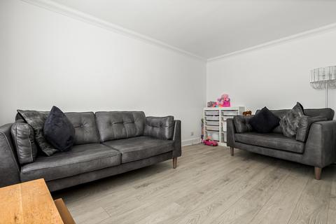 8 Burnside Crescent, Shotts, ML7 4JQ