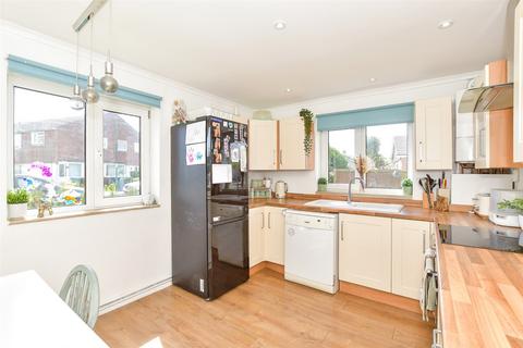 40 Braemar Way, Bognor Regis, PO21 5DP