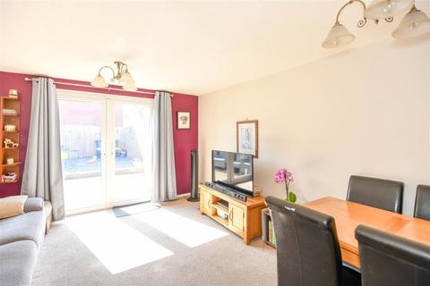59 Jasmine Way, Trowbridge, BA14 7SW