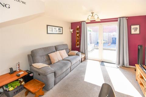 59 Jasmine Way, Trowbridge, BA14 7SW