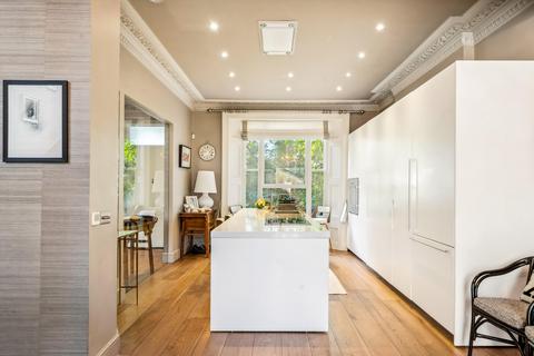 4 bedroom terraced house to rent, Cambridge Gardens, London, W10