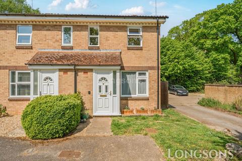 2 bedroom end of terrace house for sale, Montagu Close, Swaffham