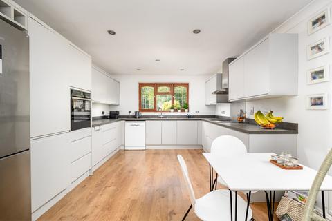 undefined, Sidney Road, Walton-on-Thames, KT12