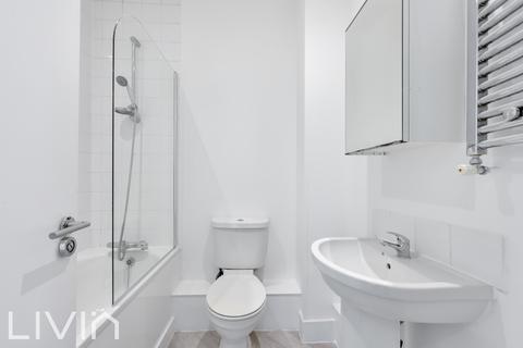 Flat 1, 88 Eardley Road, London, SW16 6BL