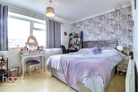undefined, Trent Road, Swindon